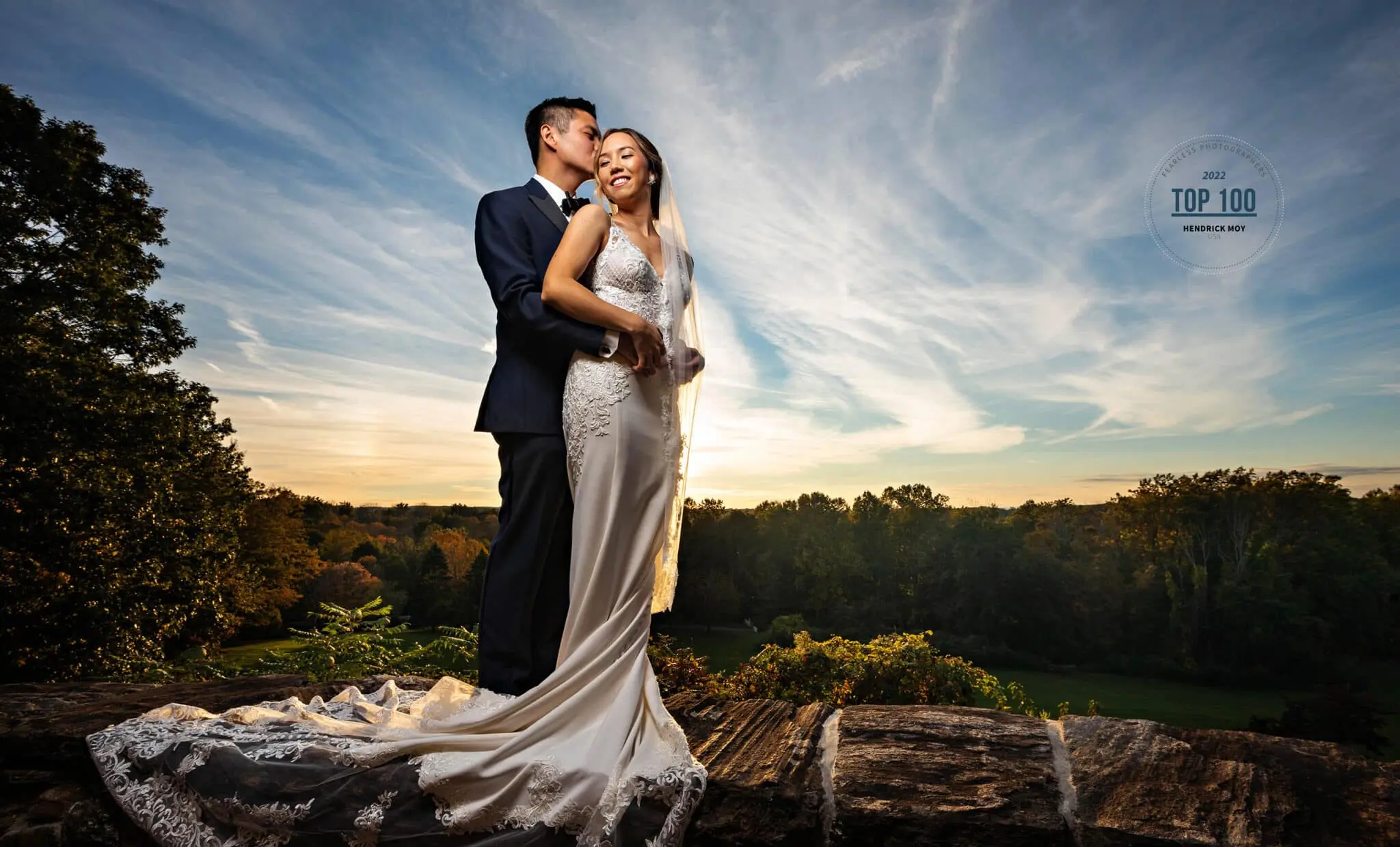 top-ny-wedding-photographer-le-chateau-2048x1240-1